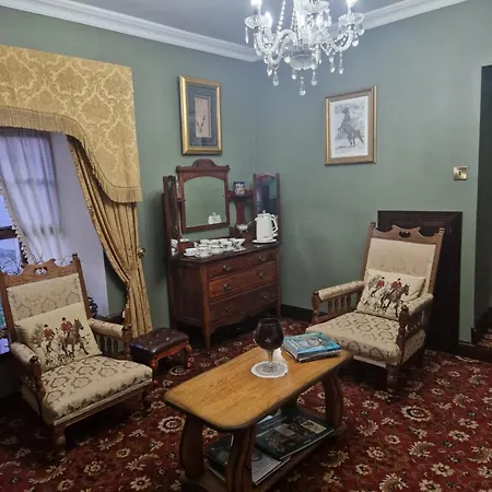 Charlotte's Way 3* 바나게르